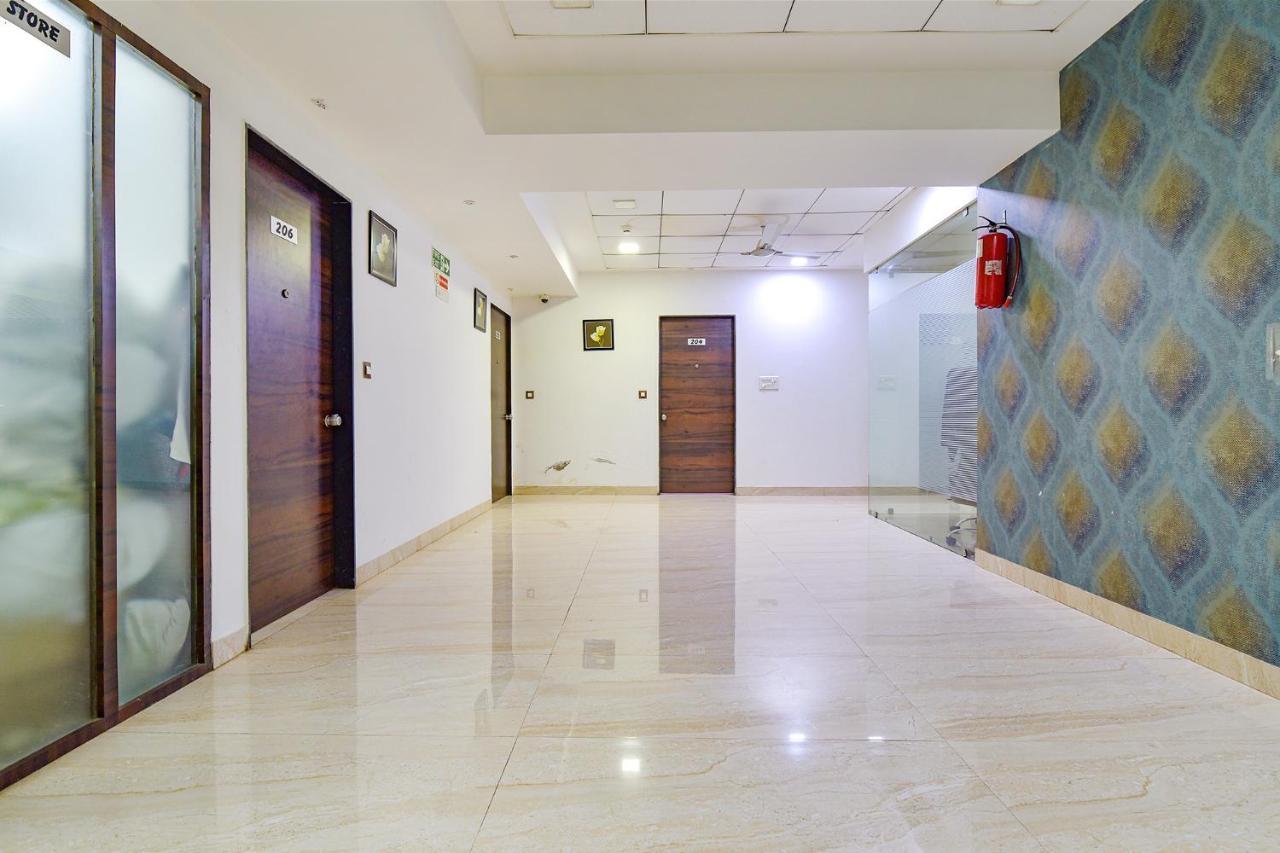Fabhotel Acropole Inn Ahmedabad Ngoại thất bức ảnh